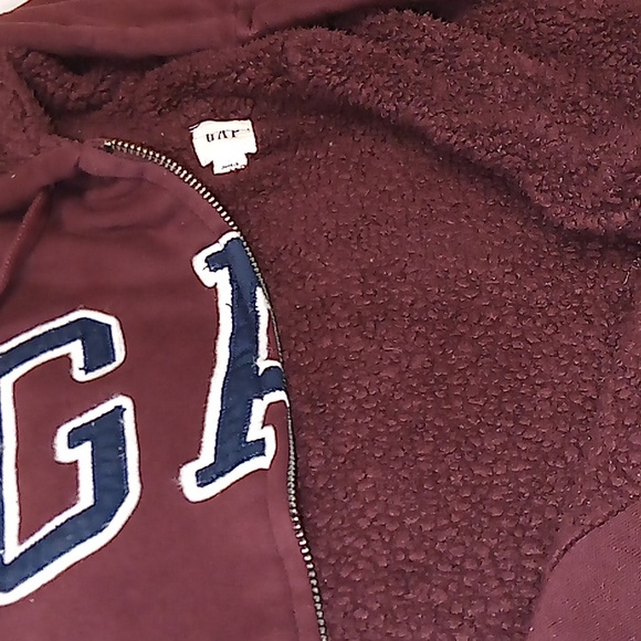 Gap Weatherized Hoodie..Sz L...Burgundy - Picture 2 of 4